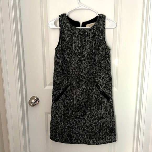 Dresses & Skirts - Ann Taylor LOFT black cotton tweed sleeveless dress with faux leather trim sz 2
